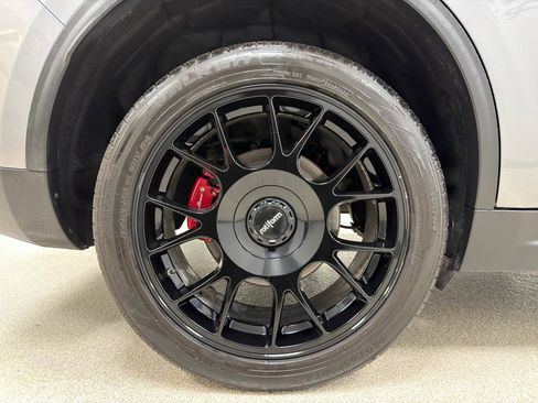 Used 2018 Alfa Romeo Stelvio Sport w/ Quick Order Package 22J Sport image 39