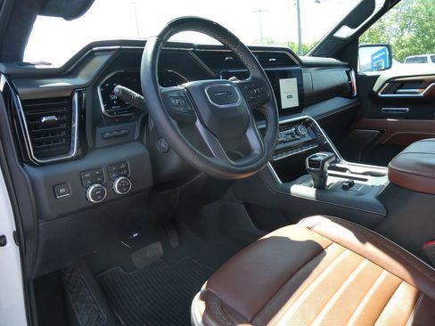 Certified 2024 GMC Sierra 1500 Denali Ultimate AWD/4WD image 25