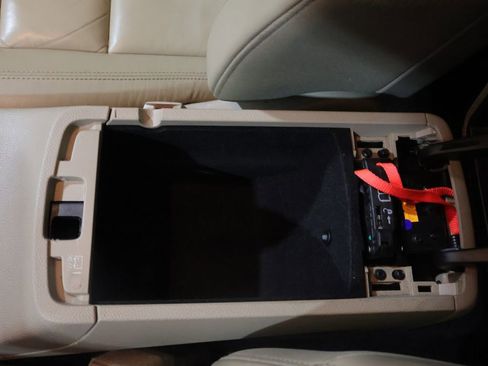 Used 2018 Jeep Grand Cherokee Limited image 35