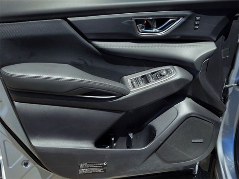 Used 2023 Subaru Ascent Limited w/ Technology Package image 18