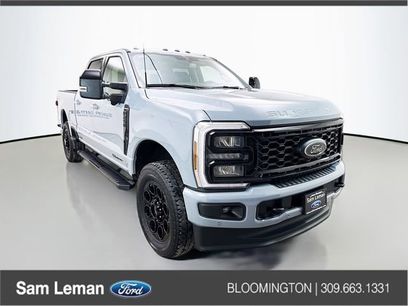 New 2026 Ford F250 Lariat w/ Black Appearance Package