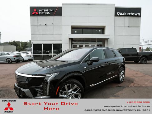 Used 2025 Cadillac Optiq Luxury 1 AWD/4WD image 1