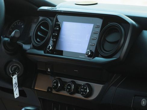 Used 2021 Toyota Tacoma SR image 23