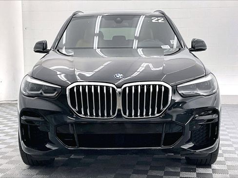 Used 2022 BMW X5 xDrive45e w/ M Sport Package AWD/4WD image 2