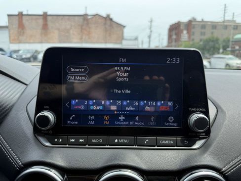 Used 2021 Nissan Sentra SV FWD image 10