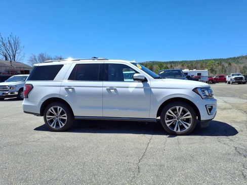 Used 2021 Ford Expedition Limited image 4