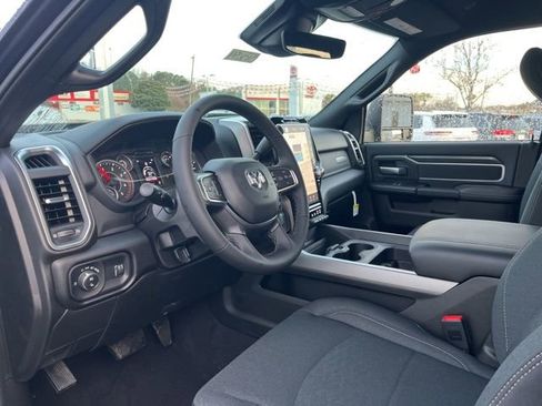 New 2026 RAM 2500 Big Horn AWD/4WD image 6