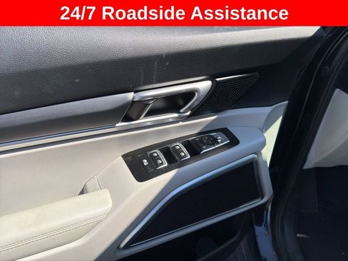 Used 2022 Kia Telluride S FWD image 5