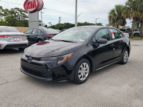 New 2026 Toyota Corolla LE FWD image 31
