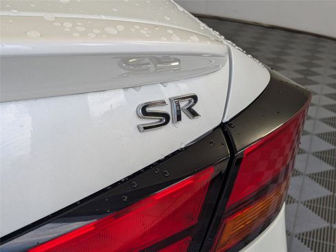 Used 2021 Nissan Altima 2.5 SR image 7