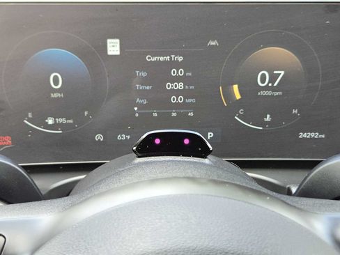 Certified 2025 Hyundai Tucson SEL FWD image 16