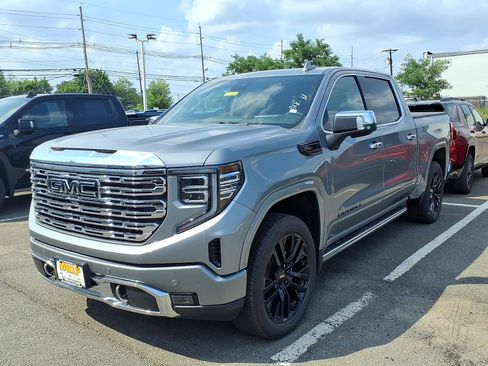 New 2026 GMC Sierra 1500 Denali w/ Denali Reserve Package AWD/4WD image 3