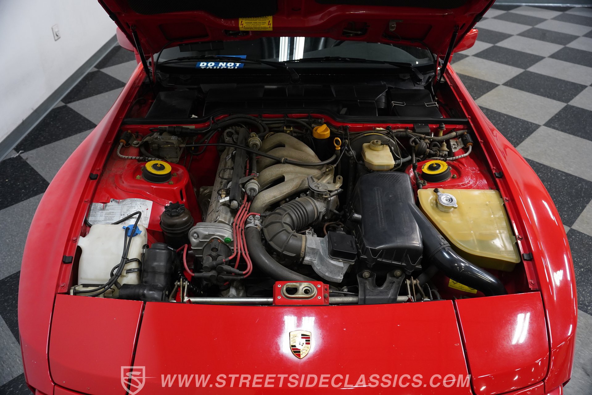Used 1987 Porsche 944 Coupe RWD image 3