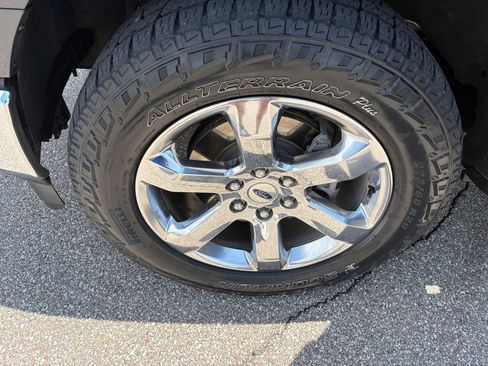 Used 2021 Ford F150 Lariat w/ Equipment Group 502A High AWD/4WD image 25