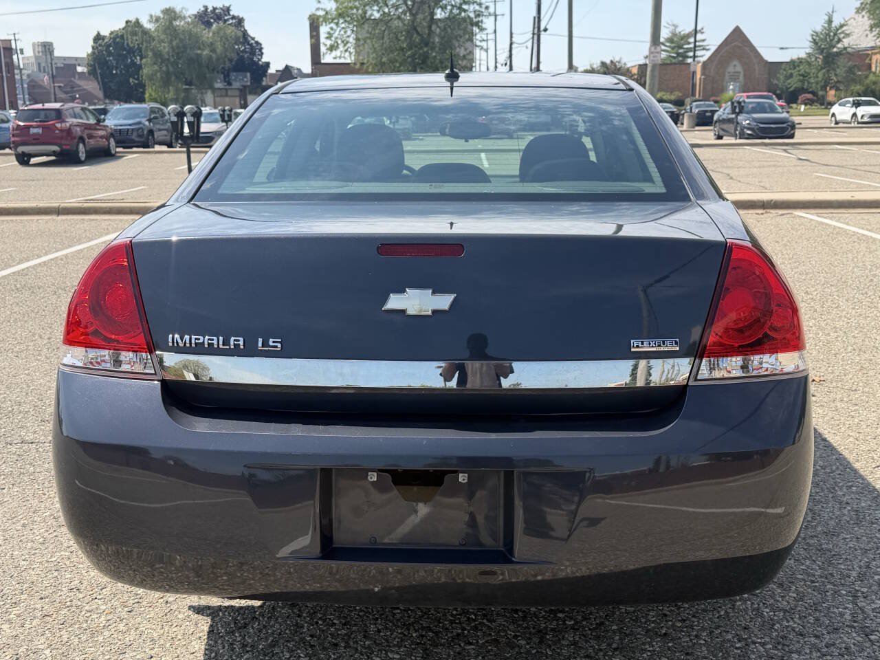 Used 2009 Chevrolet Impala LS FWD image 9