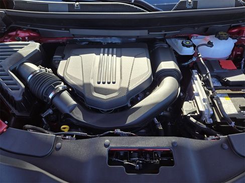 New 2026 Chevrolet Traverse LT w/ Sun and Wheel Package image 18