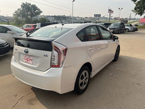 Used 2014 Toyota Prius One image 5
