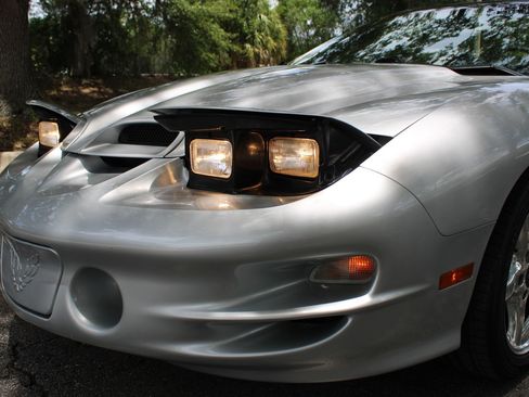 Used 1999 Pontiac Firebird Trans Am RWD image 27