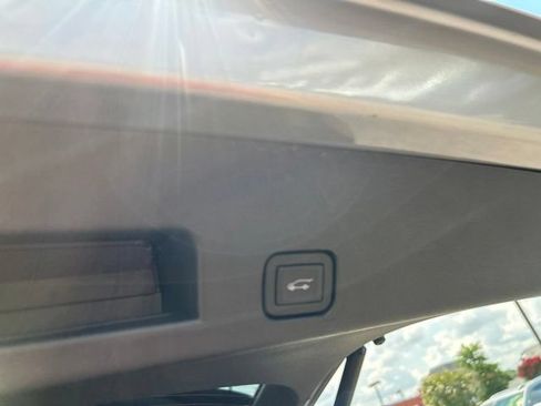 Used 2026 Chevrolet Traverse LT FWD image 31
