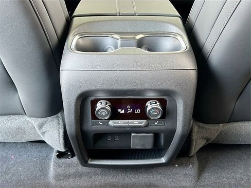 New 2026 Buick Enclave Avenir w/ Super Cruise Package image 18