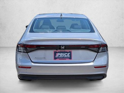 Certified 2023 Honda Accord EX image 6