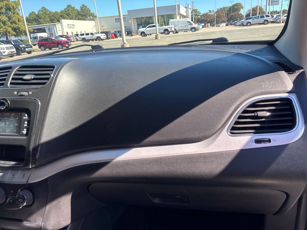 Used 2017 Dodge Journey SXT w/ Premium Group FWD image 39