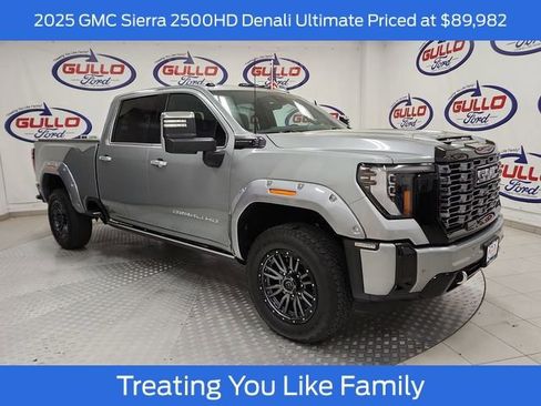 Used 2025 GMC Sierra 2500 Denali Ultimate w/ Max Trailering Package image 1