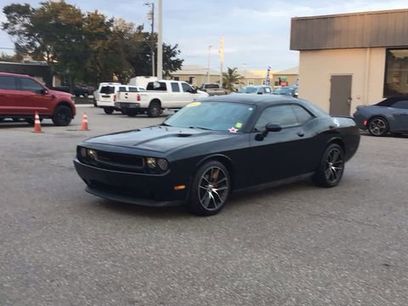 Used 2014 Dodge Challenger SXT