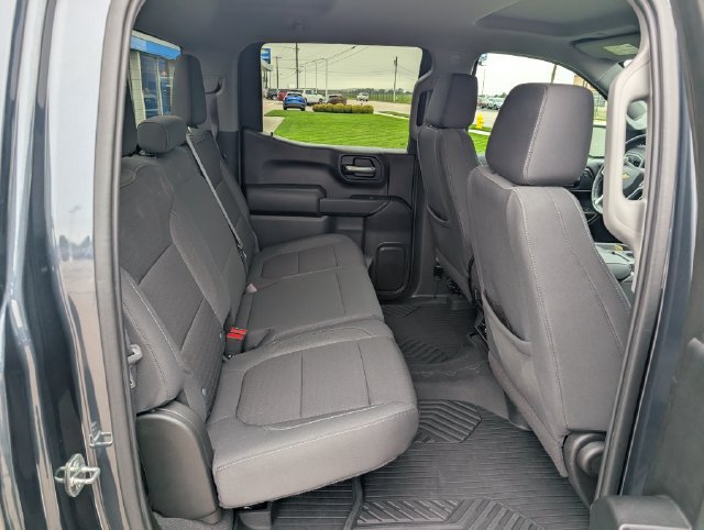 Used 2021 Chevrolet Silverado 1500 LT AWD/4WD image 6