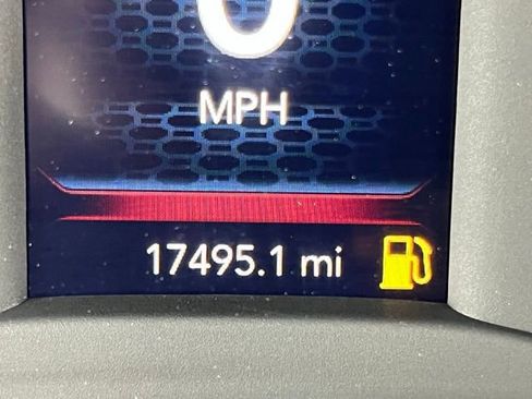 Used 2024 RAM 2500 Big Horn w/ Sport Appearance Package image 18