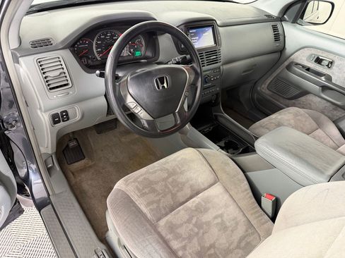 Used 2005 Honda Pilot EX image 4
