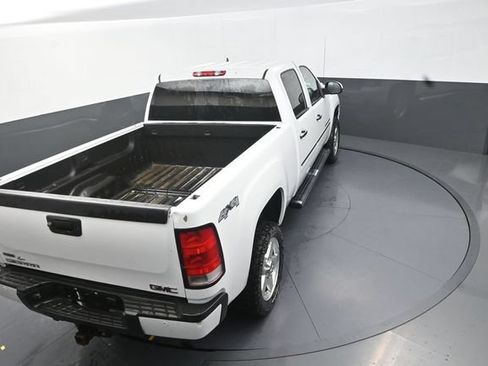 Used 2012 GMC Sierra 2500 Denali AWD/4WD image 29