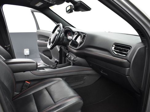 Used 2024 Dodge Durango GT image 7