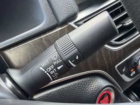 Certified 2020 Honda Accord EX image 18