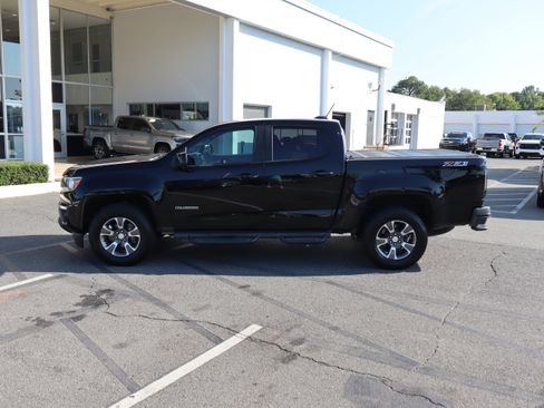 Used 2016 Chevrolet Colorado Z71 AWD/4WD image 7