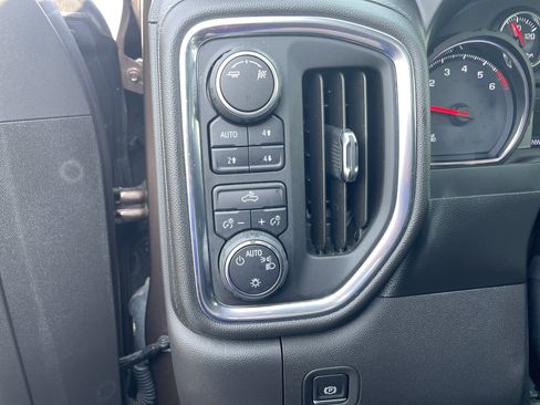 Used 2019 Chevrolet Silverado 1500 LT w/ All-Star Edition AWD/4WD image 28