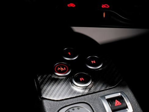 Used 2015 Alfa Romeo 4C Launch Edition w/ Convenience Group image 14