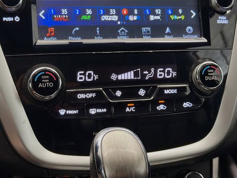 Used 2018 Nissan Murano Platinum w/ Cargo Package FWD image 10