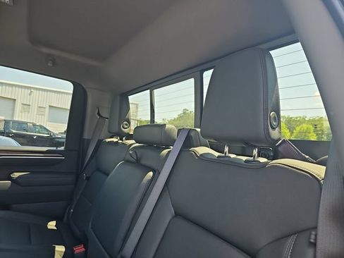 Used 2026 Chevrolet Silverado 2500 LT w/ Trail Boss Package AWD/4WD image 15
