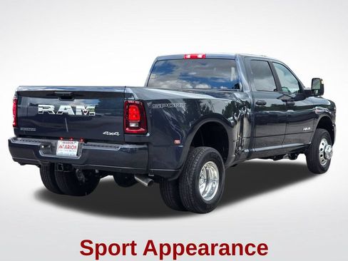 New 2026 RAM 3500 Big Horn AWD/4WD image 19