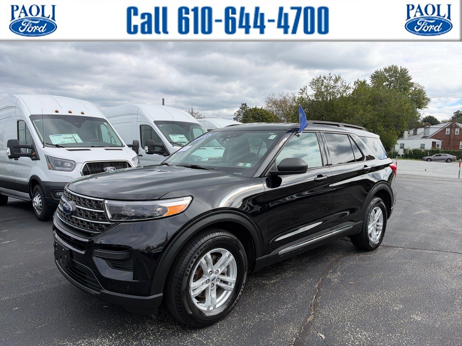 Certified 2023 Ford Explorer XLT AWD/4WD image 1