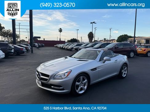 Used 2012 Mercedes-Benz SLK 250 image 1