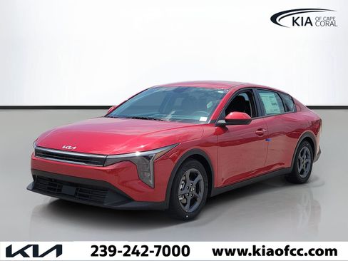 New 2026 Kia K4 FWD image 3