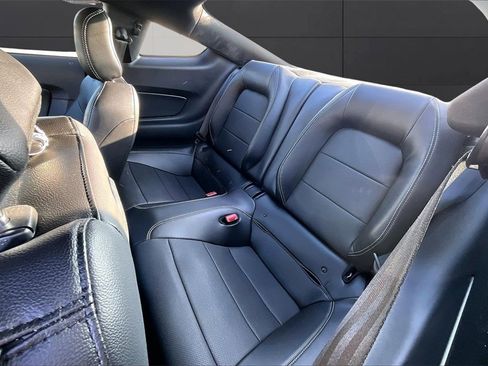 Used 2019 Ford Mustang GT Premium image 21