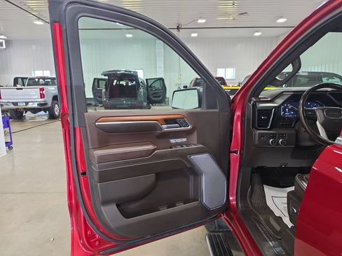 Used 2023 GMC Sierra 1500 Denali w/ Denali Reserve Package AWD/4WD image 25