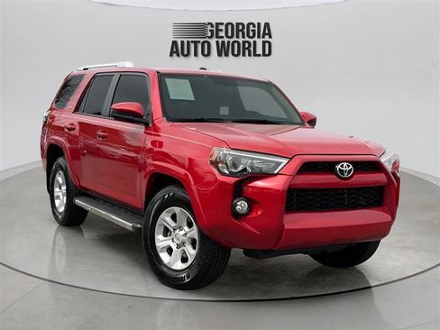 Used 2018 Toyota 4Runner SR5 image 17