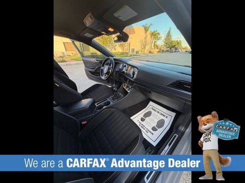 Used 2019 Volkswagen Jetta GLI image 16