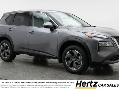 Used 2025 Nissan Rogue SV
