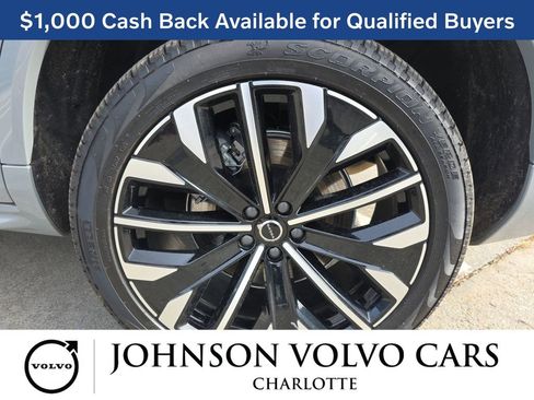 New 2026 Volvo XC90 T8 Plus w/ Protection Package Premier AWD/4WD image 38