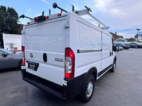 Used 2025 RAM ProMaster 2500 w/ Safety Group image 9